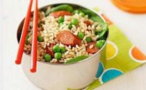 減肥應該少吃什么？減肥不可以吃主食嗎？