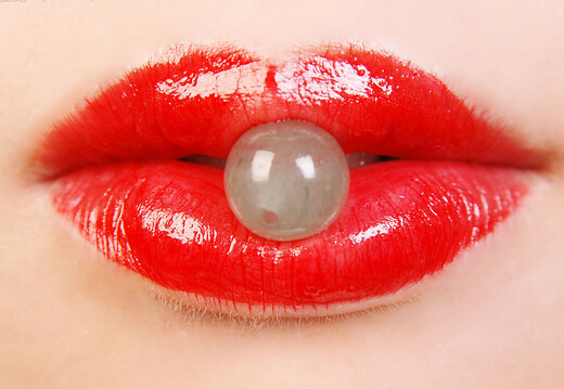 嘴唇發黑是什么原因？嘴唇發黑怎么治療？