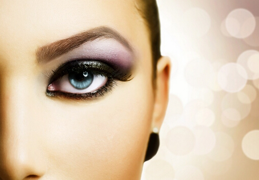 眼睛長針眼怎么辦？長針眼的癥狀