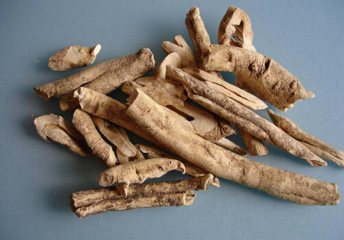 食用丹皮要注意什么？丹皮的功效與作用