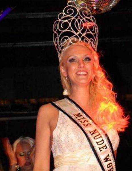 世界裸體小姐大賽落幕，澳洲36歲美艷辣媽奪冠軍頭銜，全套照片曝光(組圖)