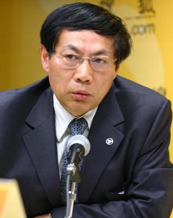 任志強個人資料照片，王石離婚,《甄嬛傳》80后女演員田樸珺新歡，潘石屹任志強等微博調(diào)侃