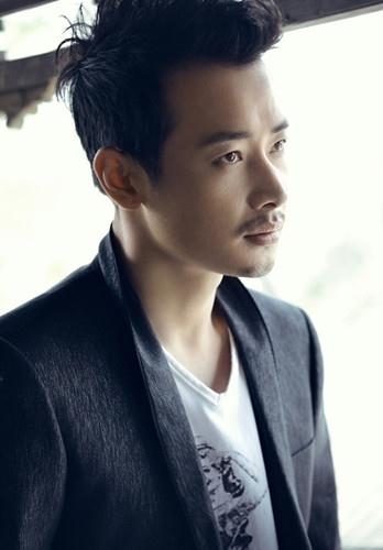 羅晉個人資料圖片，羅晉微博，羅晉苗圃公開姐弟戀