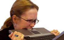 青少年自殺網聊群蔓延 家長別讓青少年變宅男腐女