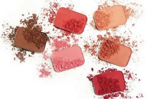 愛美孕婦應(yīng)注意 日常用品危害多