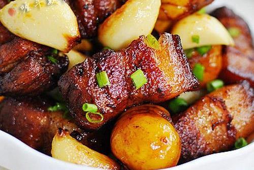 肉和大蒜一起吃好嗎?肉和大蒜一起吃有什么好處