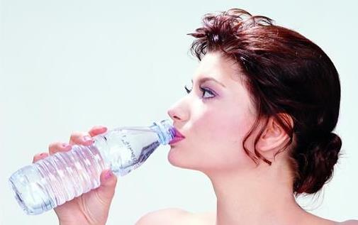 身體脫水有哪些癥狀 我們該如何預防