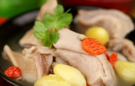手腳冰涼吃什么？胡椒豬肚湯來幫你