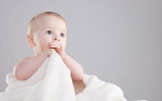 哪些東西適合送給新生兒當禮物?