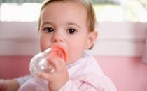 有哪些哺乳謠言？哺乳期有哪些誤區？