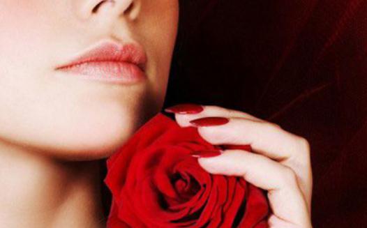 俯臥會導致皮膚松弛?松弛皮膚的真相