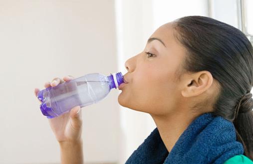 上呼吸道感染癥狀有哪些？