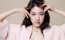 咬唇怎么畫？性感咬唇妝的畫法