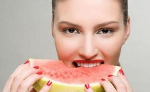 自制美白方：馬鈴薯美白法