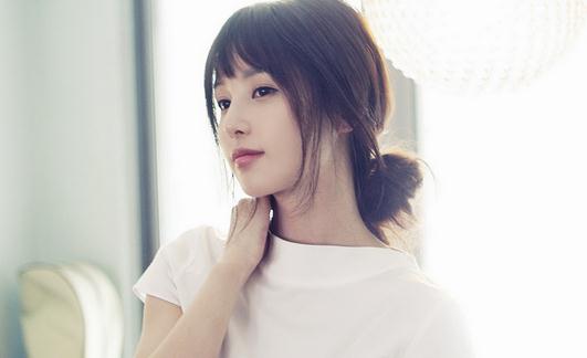 短發應該怎么扎？側分扎發