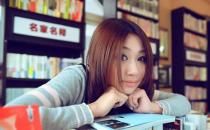 怎么用臉周頭發來修飾臉型？