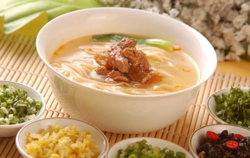 宵夜吃什么才不會胖？健康夜間小零食