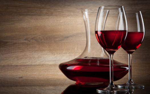 紅酒梨湯混合更好哦！喝紅酒有什么好處？