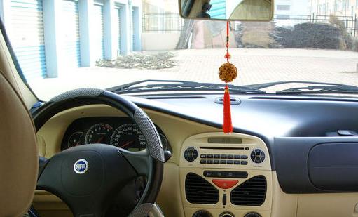 車內風水知多少？飾品擺放有講究