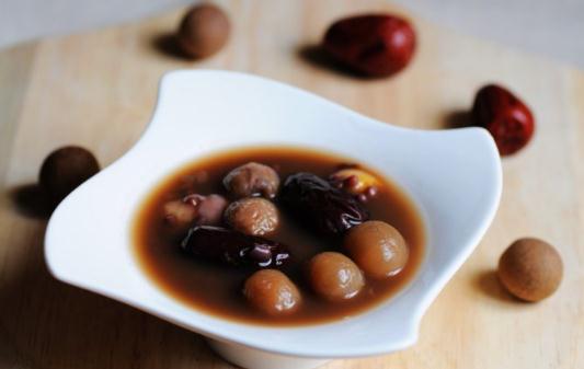 冬季補氣養血的方法:保持心情愉快