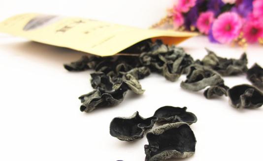 黑木耳的功效有哪些?黑木耳怎么吃最好?
