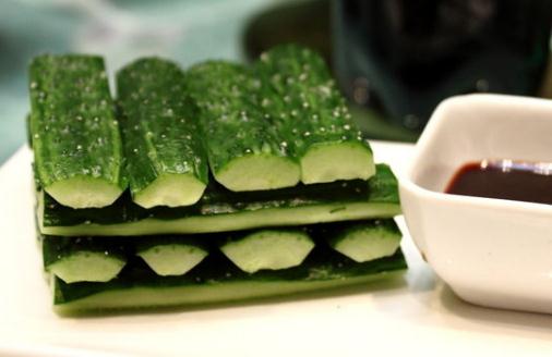 吃黃瓜有什么好處？黃瓜飲食禁忌