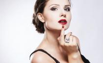 女性怎樣預防胸部下垂