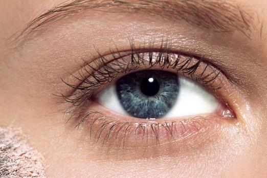 開眼角術(shù)適用人群 打造真人芭比娃娃