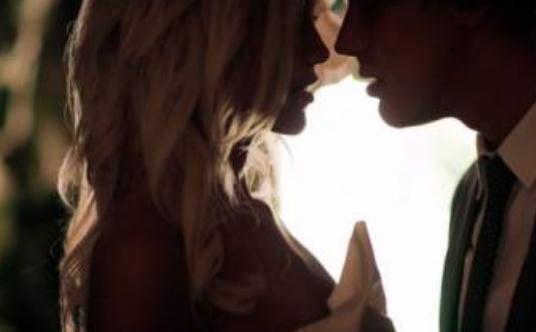 已婚女為什么會沉迷于男女曖昧情？