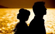 男人出軌怎么辦？怎么留住出軌的他？