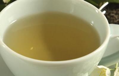 女性喝蜂蜜水選對時間 效果翻倍