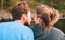 網戀男女都有什么心理？貪財心理