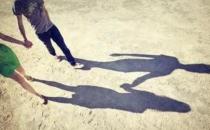 戀愛(ài)的偏見(jiàn)：女人生來(lái)是要被寵愛(ài)的？