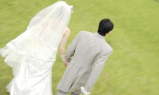 男朋友對前女友念念不忘是什么情況？