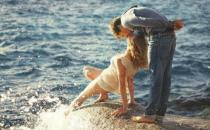 喜歡你的男人會(huì)有什么表現(xiàn)？