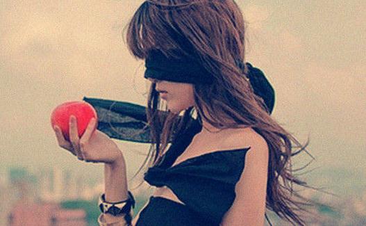 性感壞女人怎么做？給他一點挑戰(zhàn)吧！