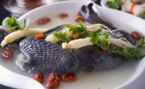 女性冬季進補 烏雞湯是首選