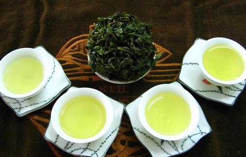 烏龍茶怎么喝才能減肥？烏龍茶減肥的注意事項