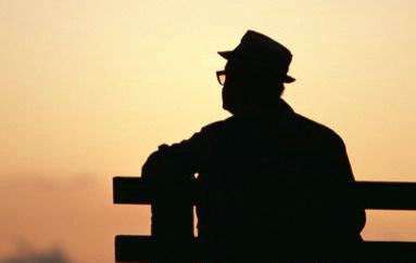 老年癡呆癥的3個階段