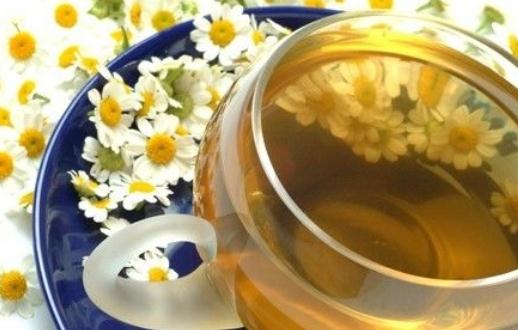 舌苔發白是怎么回事？