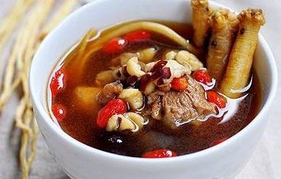 女人經期前后怎么吃比較好