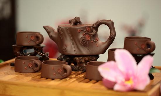 紫砂壺的保養(yǎng)方法-紫砂壺怎么鑒別？