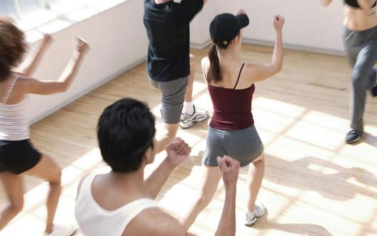 健身操的技巧-健身操的好處