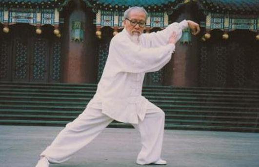 打太極拳的技巧-打太極拳的好處