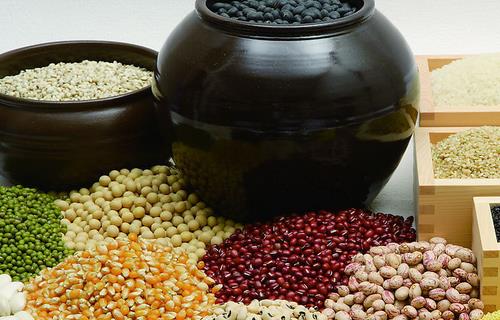 老人預(yù)防高血壓多吃五谷雜糧 雜糧怎么吃 