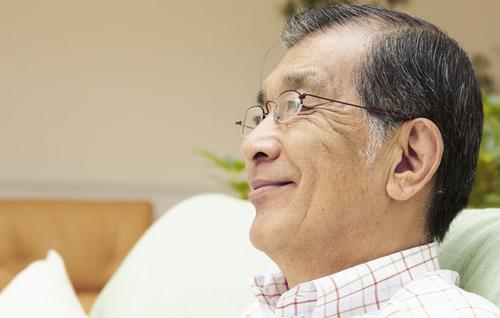 老人皮膚瘙癢中醫治療偏方