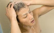 男人小便發黃是怎么回事