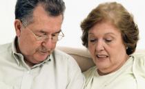 老人堅持規律運動不易便秘