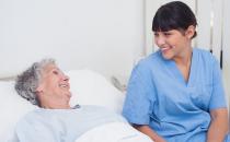 老人睡眠要規律 晚上喝水影響睡眠