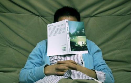 防止學生一看書就犯困